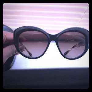 Coach horse and carriage cat eye sunglasses